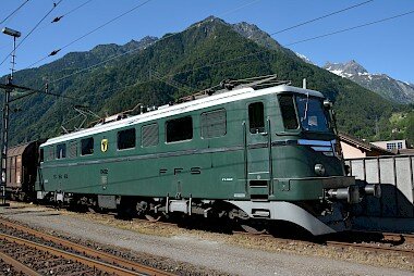 Führerstandsfahrt mit der Lok AE 6/6 11402 «URI»